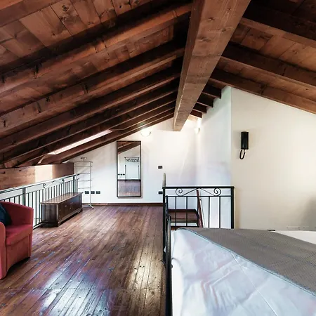 Apartamento Lakeframe - By Myhomeincomo