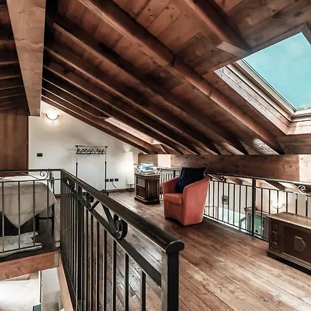 Apartment Lakeframe - By Myhomeincomo Blevio